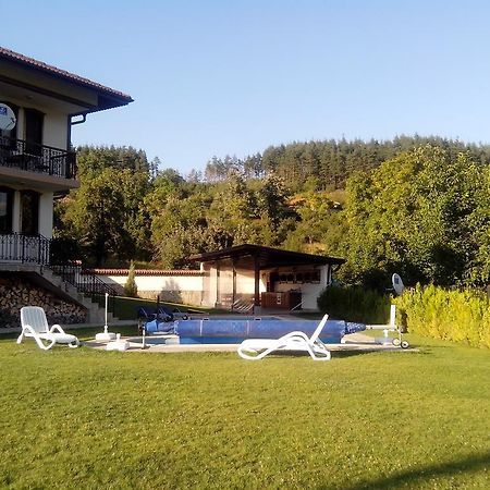 Sinabovite Houses Hotel Badevci Kültér fotó