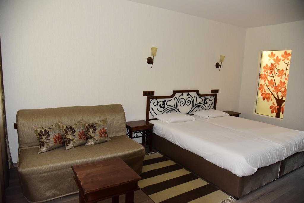 Sinabovite Houses Hotel Badevci Kültér fotó