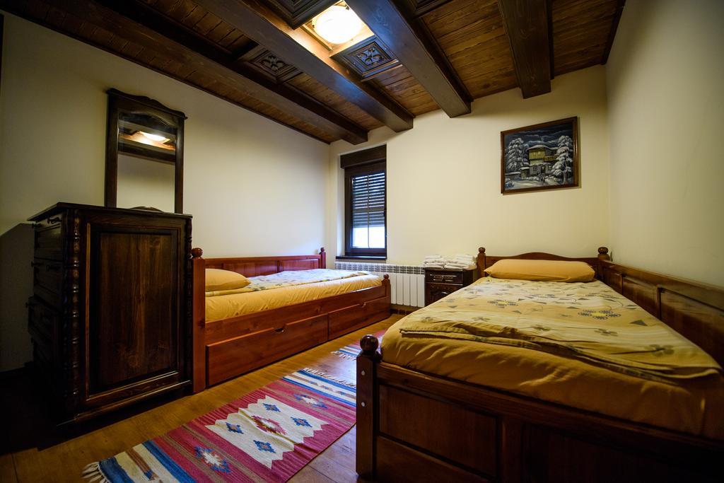 Sinabovite Houses Hotel Badevci Kültér fotó